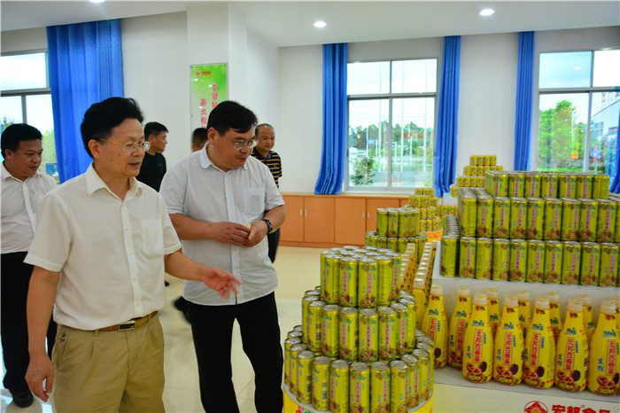 6月20日，马鞍山市政府副秘书长刘观林，马鞍山市委农办专职副主任贺明，博望区副区长郝甲林，和县人民政府副区长毛祚双，市政府办公室四级调研员俞加生，花山区农业农村水利局局长陈立兵，含山县农业农村局局长汪(图8)